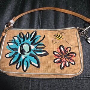 Coach 2005 VINTAGE 🌺 Bumblebee 🐝 Small Shoulder Bag ➕LIMITED ADDITION ➕